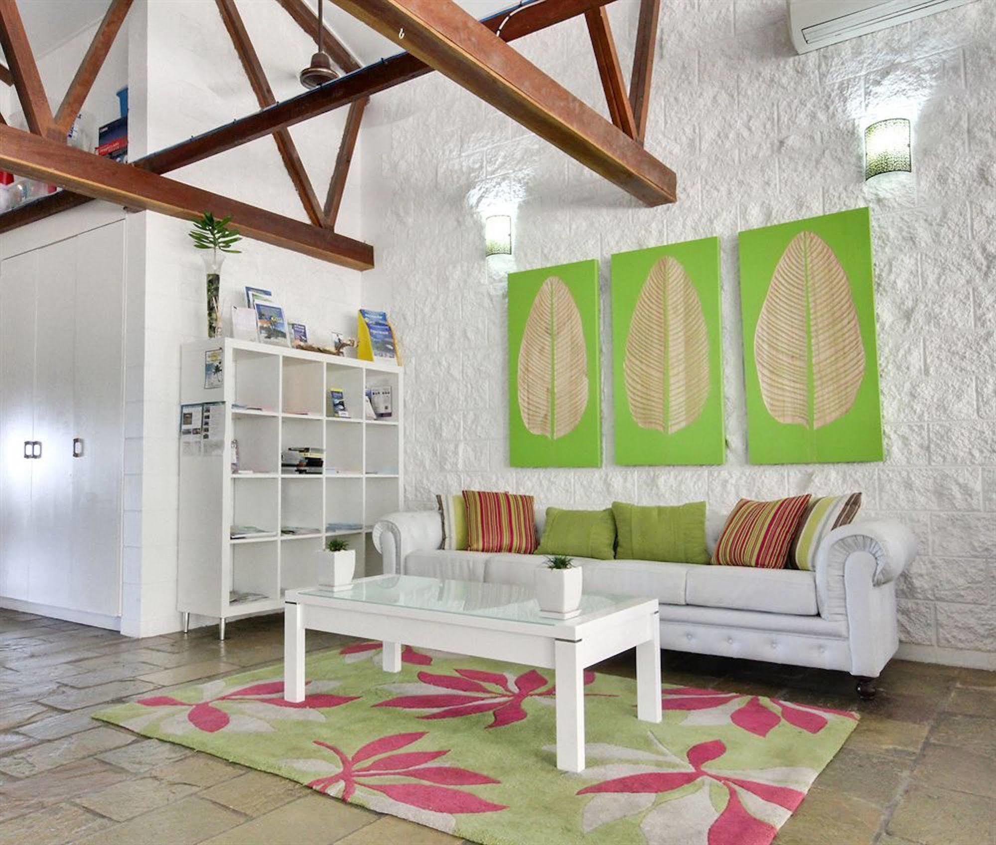 Colonial Palms Motor 3*