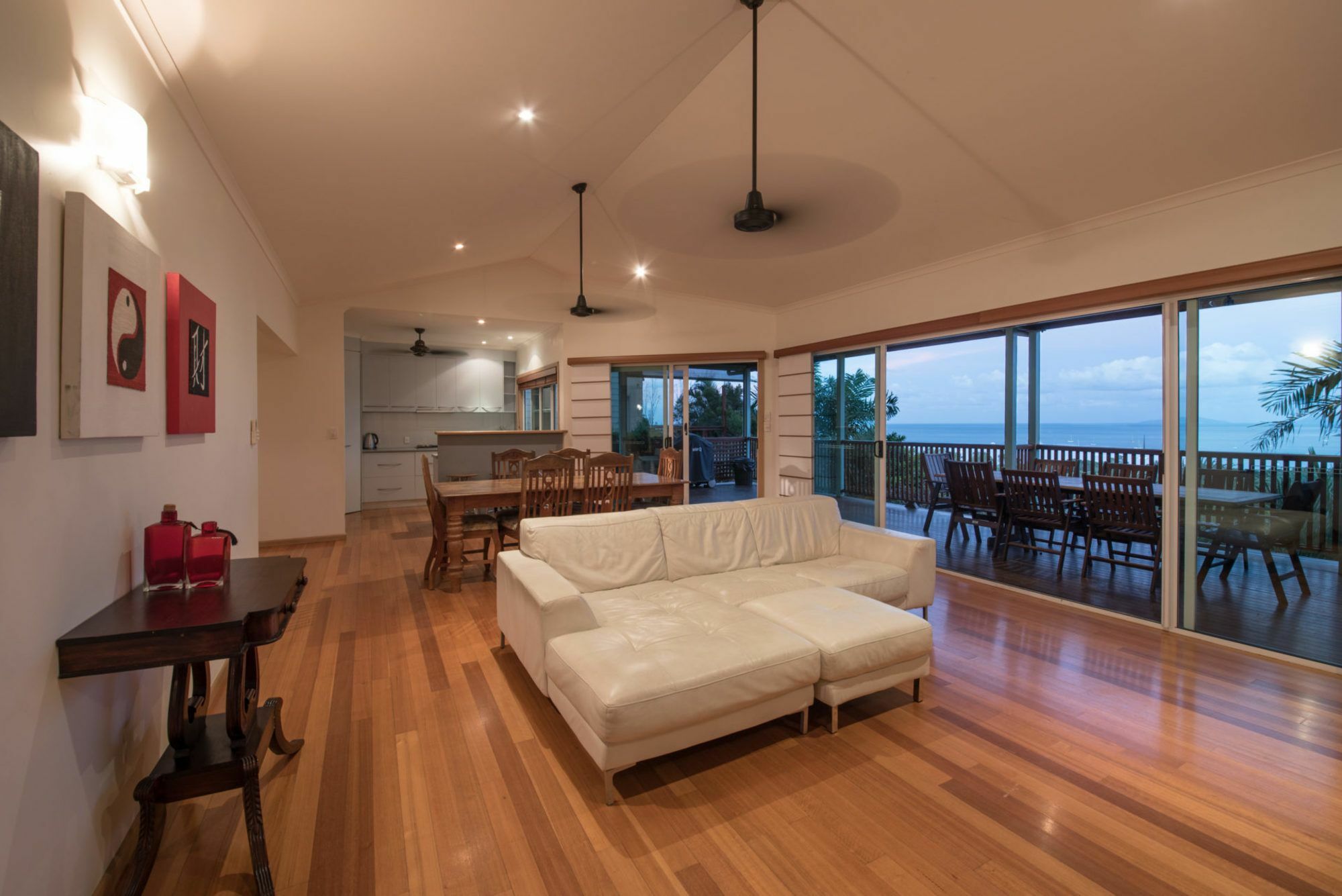 Bella Vista Pets Ok No Pet Without Calling Host Prior To Booking T&C Apply * Airlie Beach