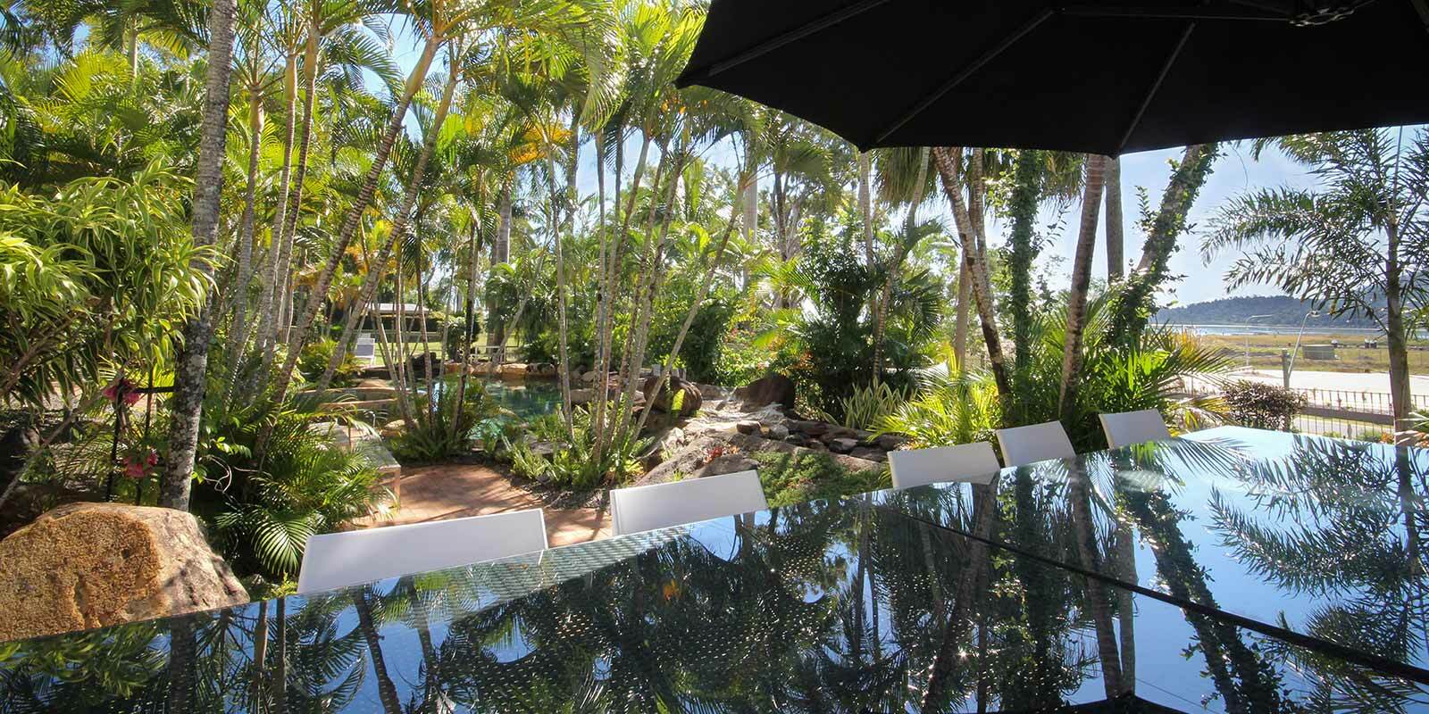Colonial Palms Motor 3* Airlie Beach