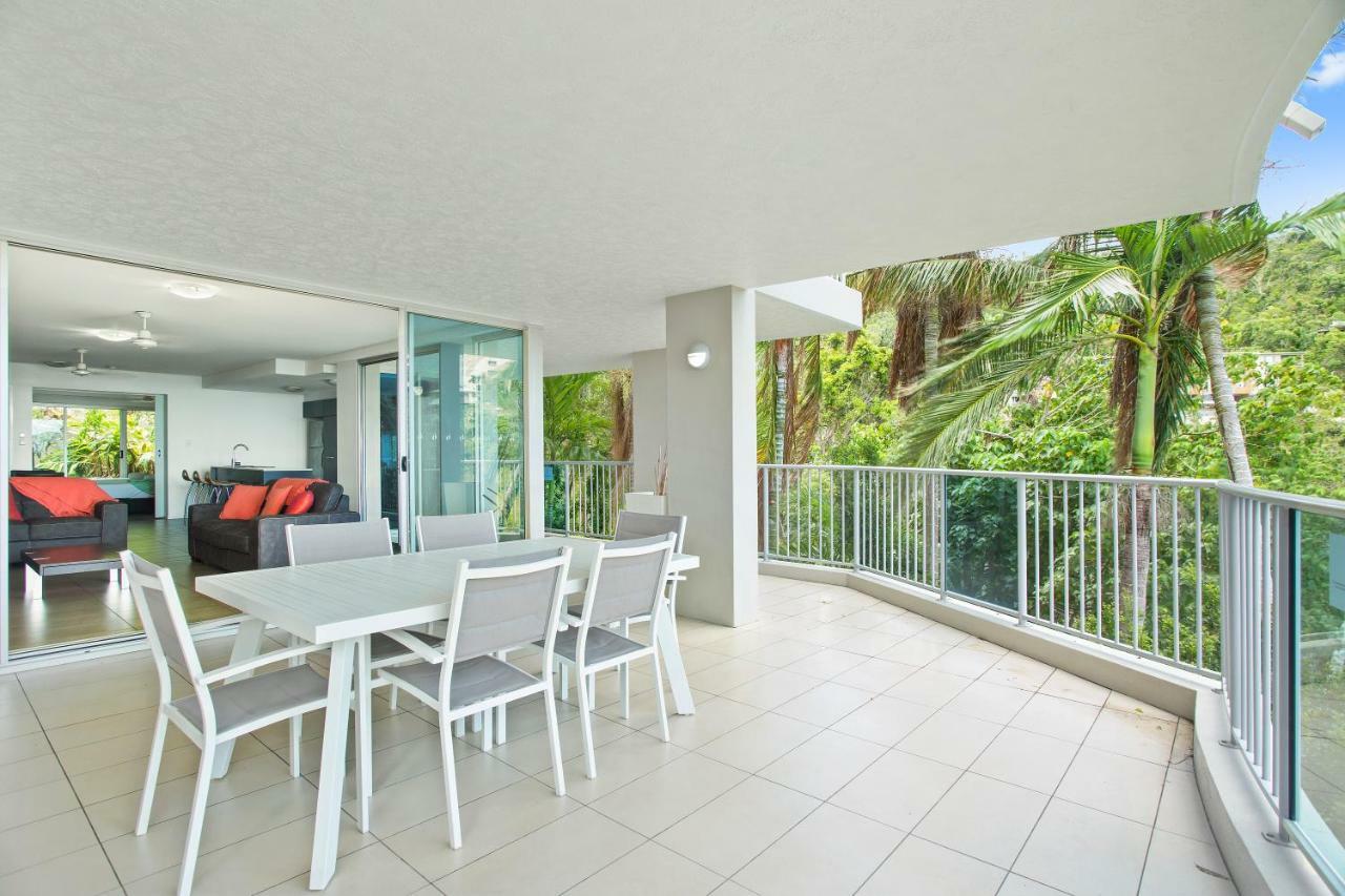 Azure Sea Whitsunday Airlie Beach