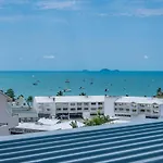 Ocean View 33A Studio Pool Ocean View Wifi
