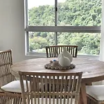Three B Airlie 2 Bedroom Unit Seaviews & Pool