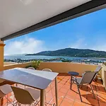 Magnificence At Airlie