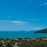 Pacific Blue Whitsunday - Studio