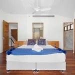 14 The Cove - Waterfront Whitsunday Home