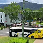 Watersons At Airlie Central Apartments