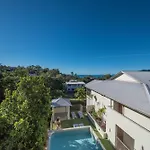 Casa Ava Airlie