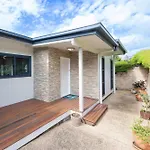 Holiday On The Horizon Airlie Beach Holiday Home