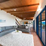 Beyond The Palms - Airlie Beach