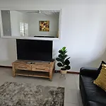 Airlie Seaview Apartments