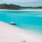 Whitsundays Ocean & Rainforest Views Airlie Beach