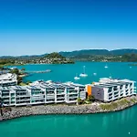Peninsula Airlie Beach