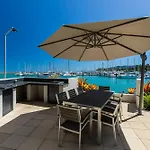 Peninsula Airlie Beach