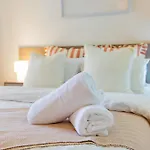 Shingley Poolside Retreat