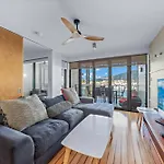 Marina Waterfront Living At Port Of Airlie