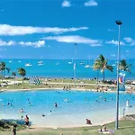 Qcwa Cheerful Cottage - Airlie Beach