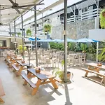 Reef Gateway Hotel