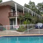 The Islands Inn Motel