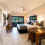 Portside Whitsunday Luxury Holiday Apartments