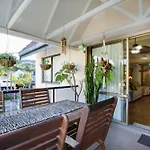Frangipani Waters Main Street Apartment