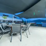 Norm\'S Beach House - Airlie Beach