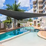 ☆Airliedise☆No Hills☆Kitchen☆5Min Walk 2 Ferry Terminal☆Wifi☆Netflix