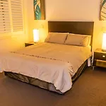 Marina View Apartment