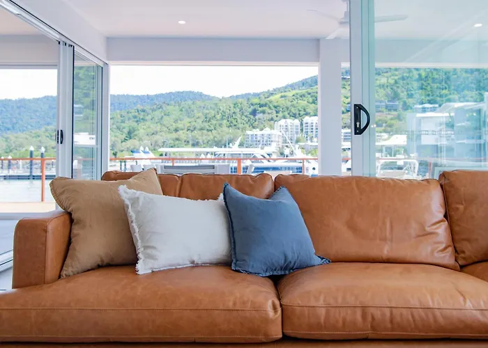 Cove 18 - Luxury Beach House