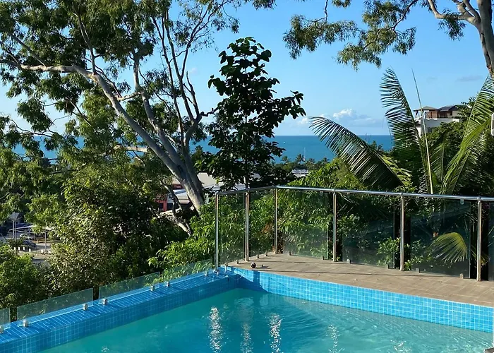 Fabulous 2 Bedroom With Private Pool