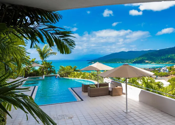 Ocean Dreams On Airlie 2 Bedroom