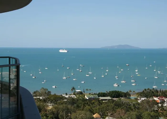 Serenity And Views At Searene 21