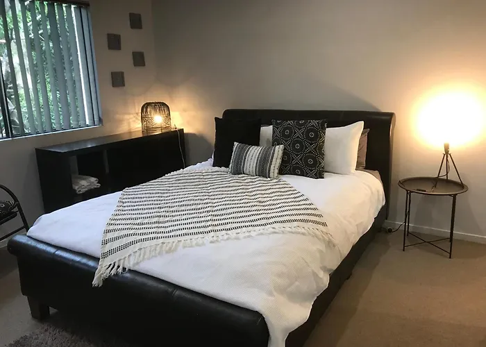 Lily Lamond, T/House, Outdoor Shower, 5 Min Walk To The Ocean, Airlie Beach
