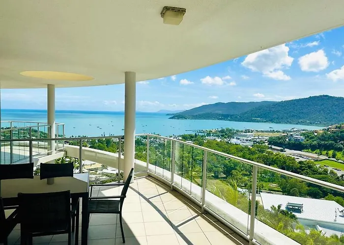 Views At 22, 2 King Beds, Ocean Views, Pool