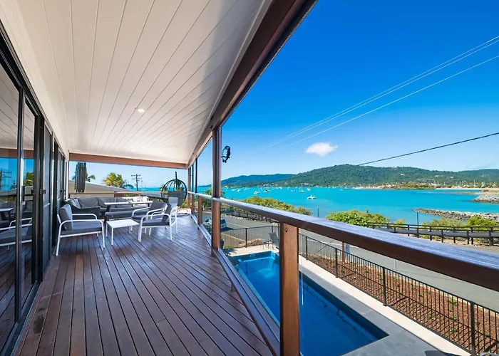 Day Dreaming - Mazlin House