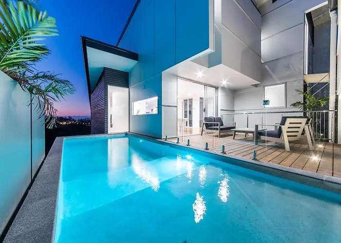 Oleander Holiday Home - Airlie Beach