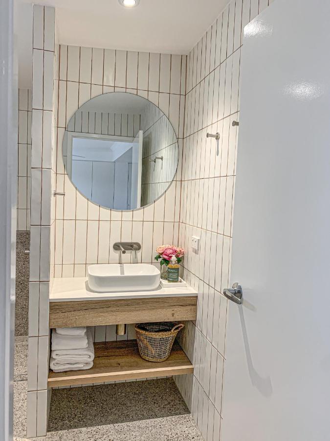Pavilions Collection * Airlie Beach