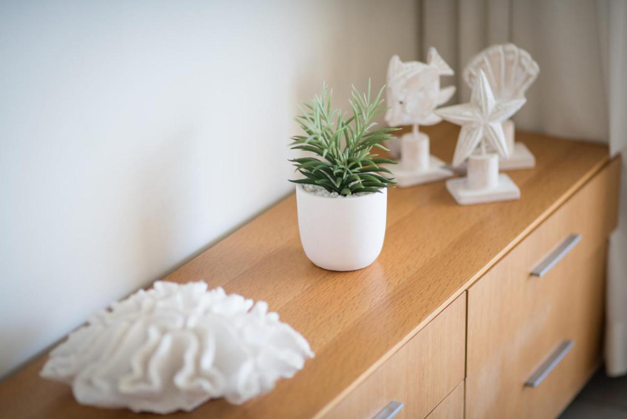 The Hamptons On Airlie Apartment