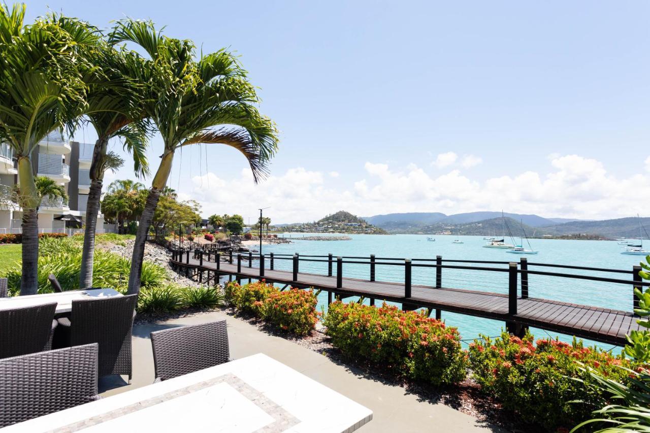 Apartment By The Sea Shore With Pool Airlie Beach