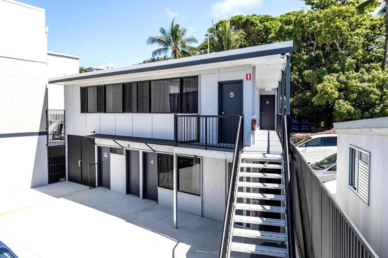 Apartment Airlie Sun & #6 *