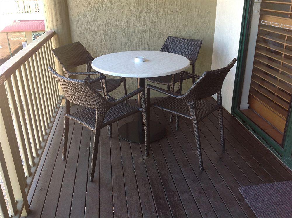 At Boathaven Bay 4*