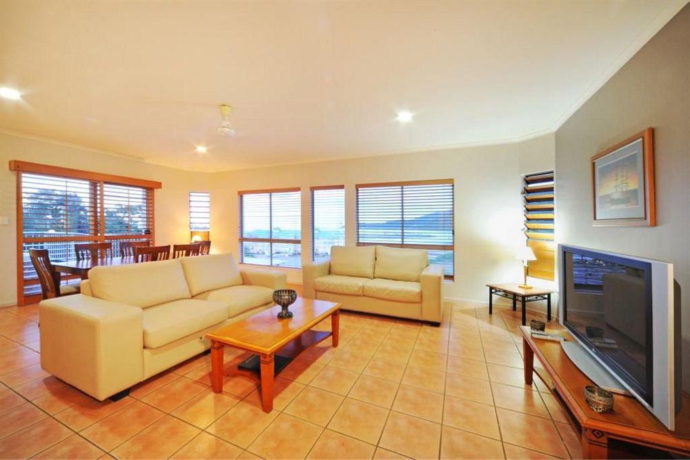 At Boathaven Bay Aparthotel