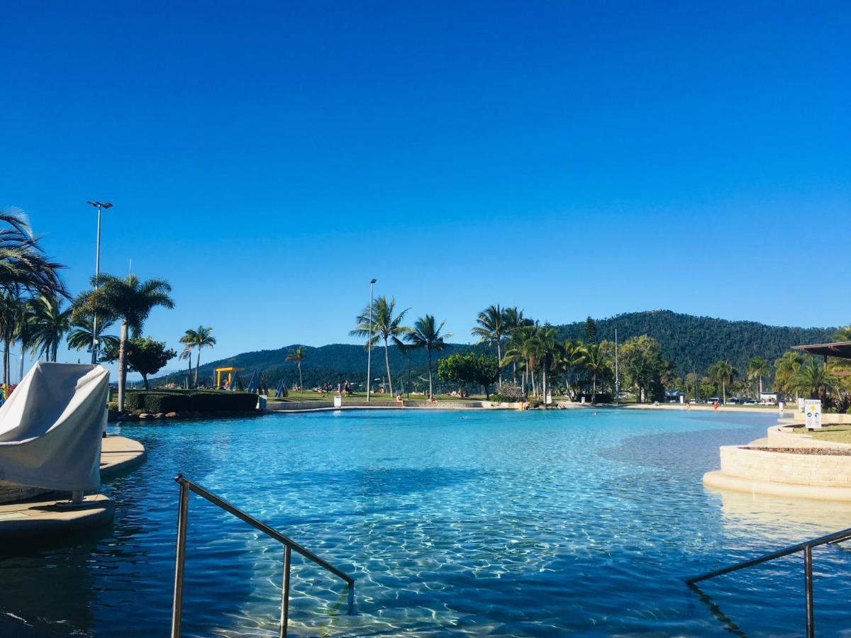 Backpackers By The Bay Airlie Beach
