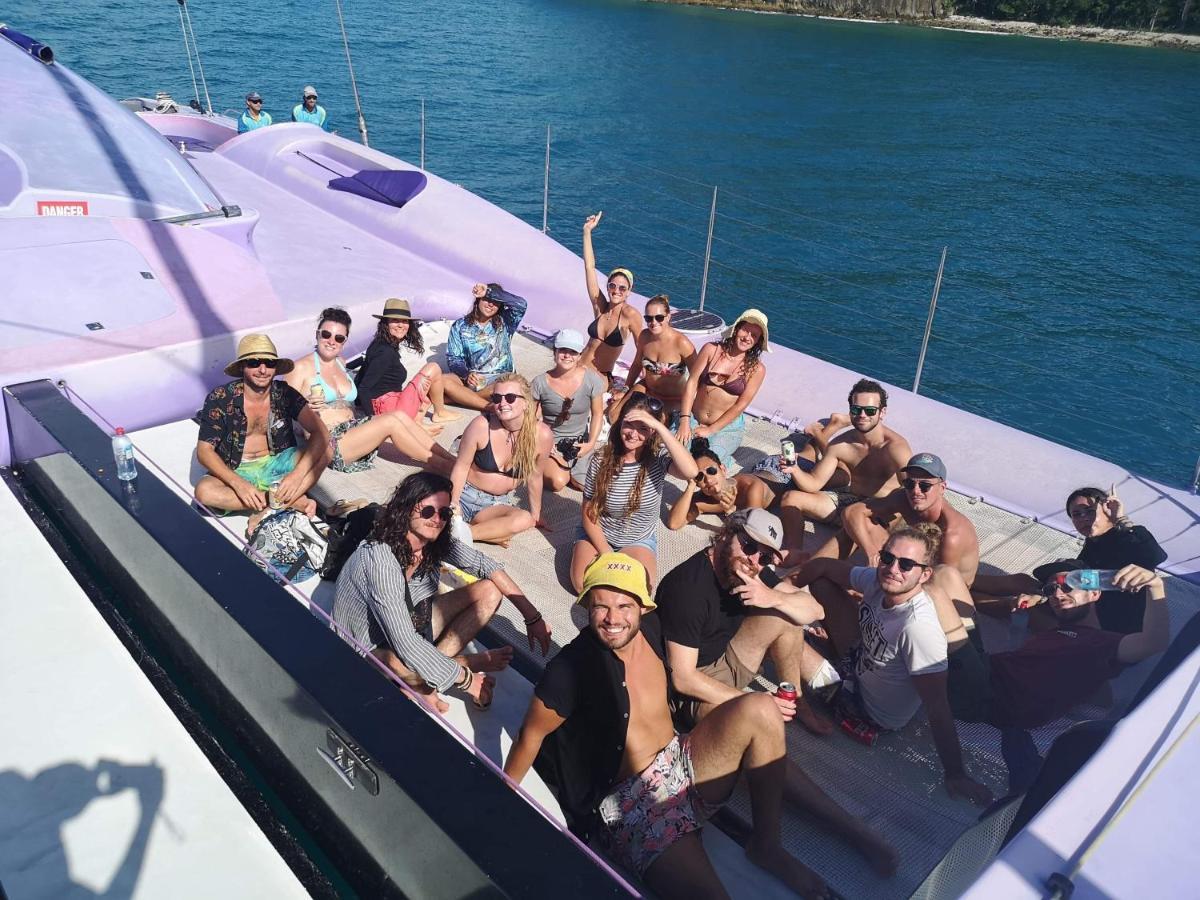 Albergue Backpackers By The Bay Airlie Beach