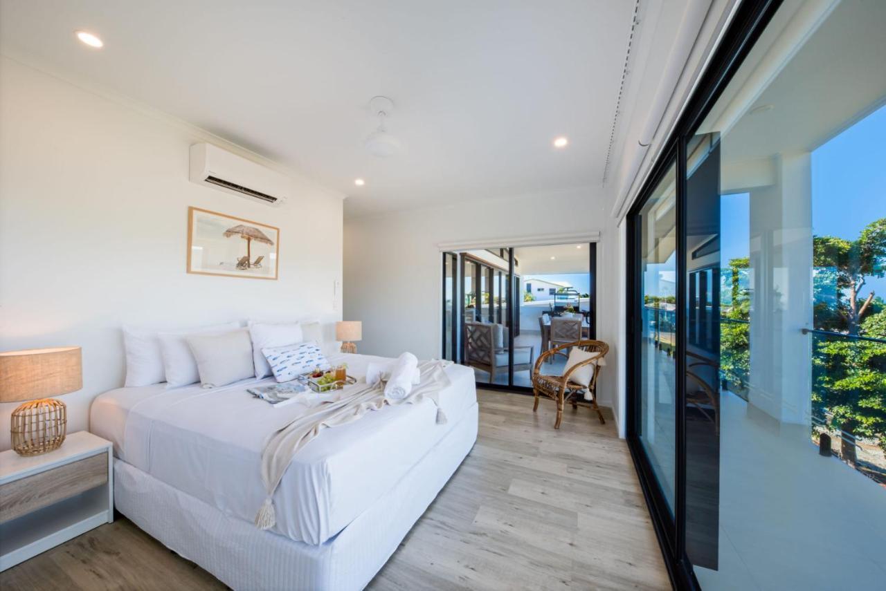 Airlie Bay View Holiday home