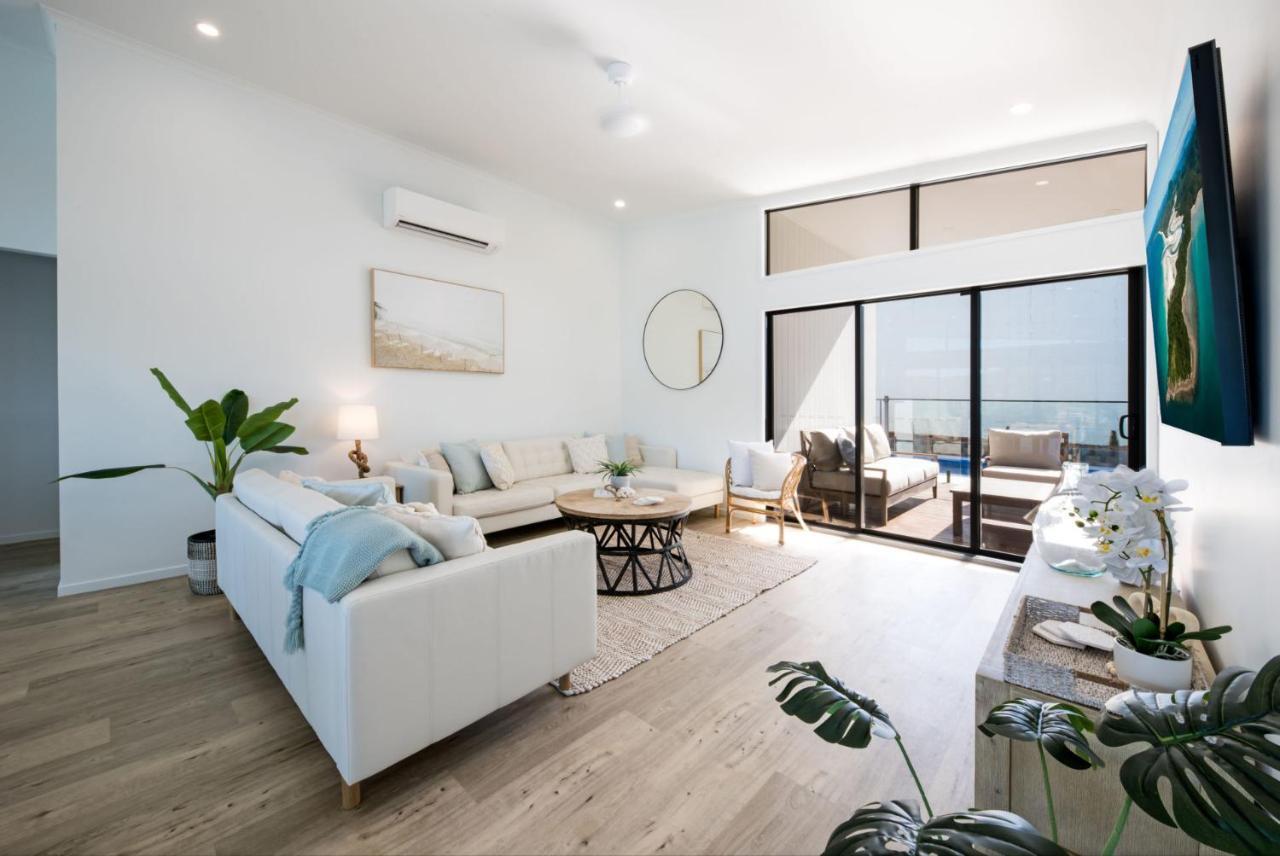 Airlie Bay View Holiday home *
