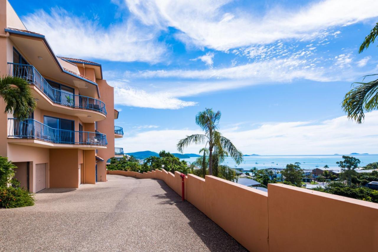 Sea Star On Airlie Apartment