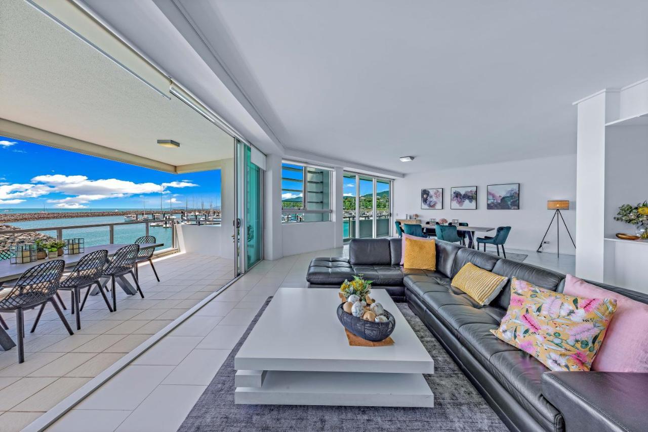 Peninsula Airlie