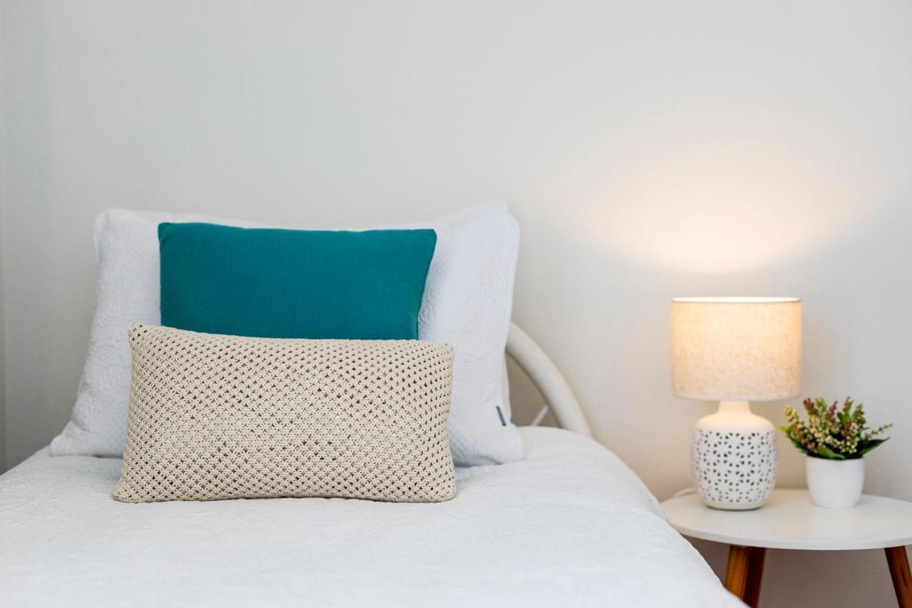 Montipora Unit 3 - In The Heart Of Airlie, Wi-Fi And Netflix * Airlie Beach