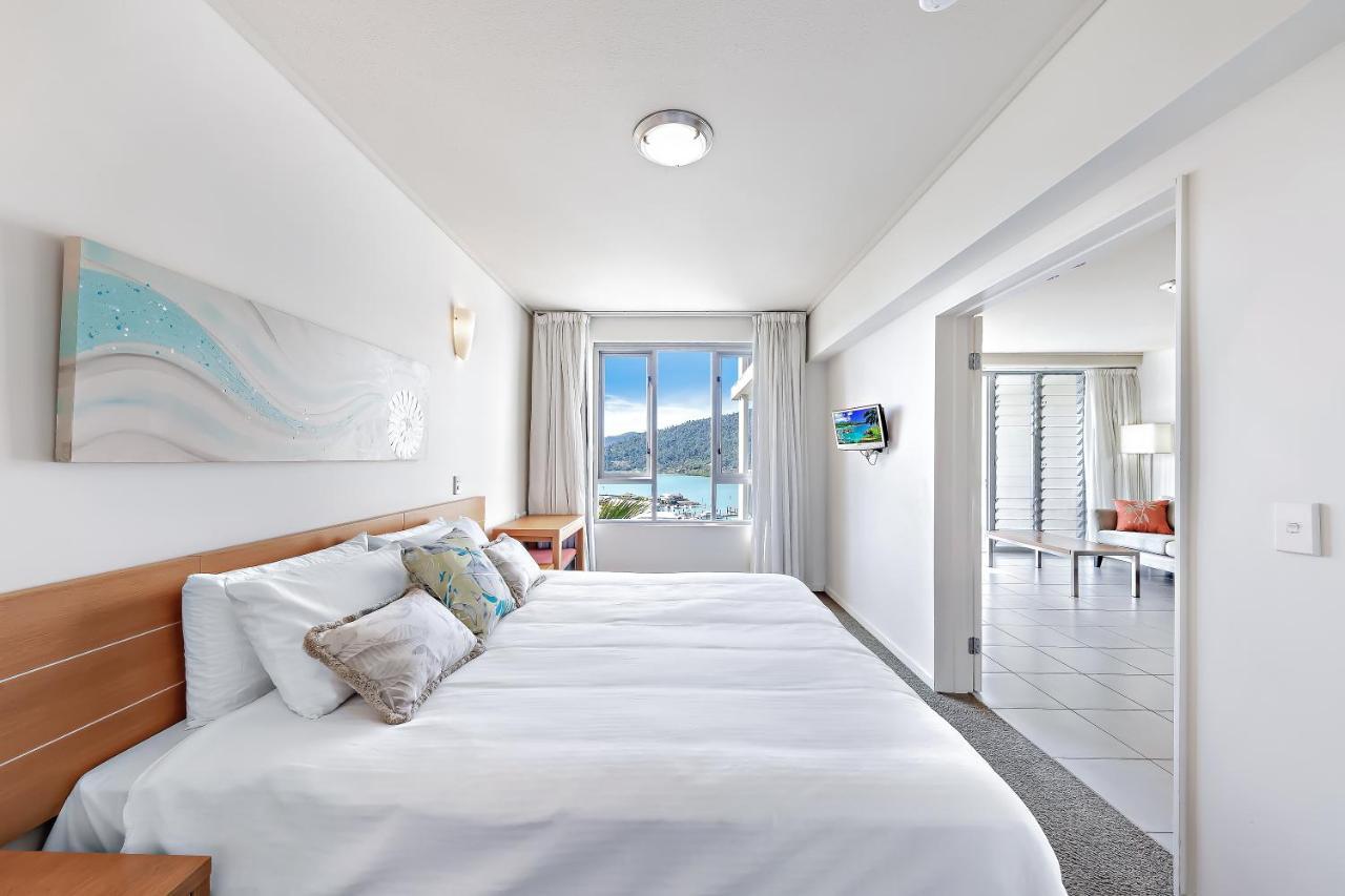 Apartment Sails On The Sea - Club Wyndham Airlie Beach