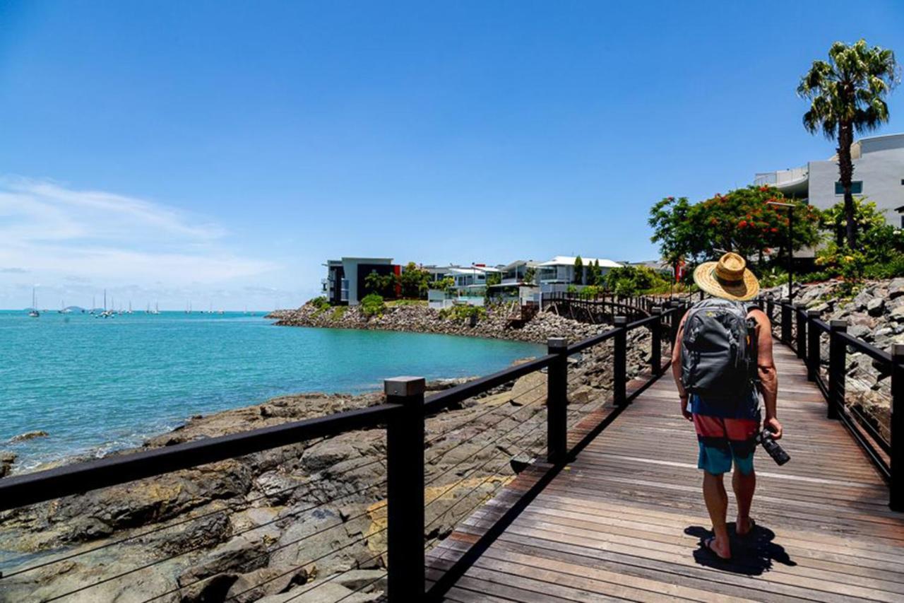 Apartment Montipora Unit 3 - In The Heart Of Airlie, Wi-Fi And Netflix